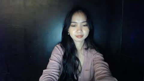 Snapshot of touch_by_touch chatting on 09-26-25, 02:43 touch_by_touch online show from 09-26-25, 02:43