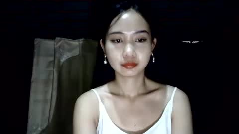 Snapshot of touch_by_touch chatting on 10-15-25, 01:06 touch_by_touch online show from 10-15-25, 01:06