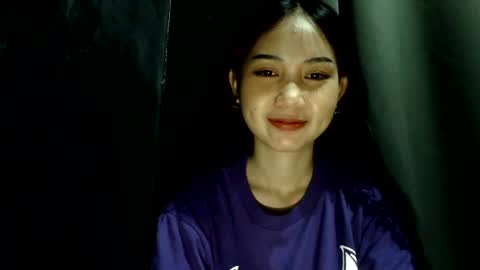 Snapshot of touch_by_touch chatting on 10-24-25, 02:13 touch_by_touch online show from 10-24-25, 02:13