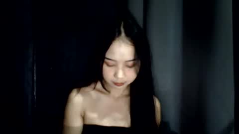 Snapshot of touch_by_touch chatting on 10-26-25, 02:28 touch_by_touch online show from 10-26-25, 02:28