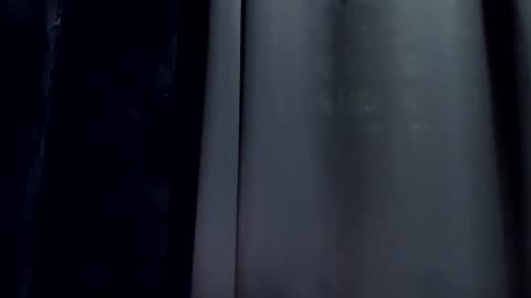 Snapshot of touch_by_touch chatting on 11-22-25, 04:00 touch_by_touch online show from 11-22-25, 04:00