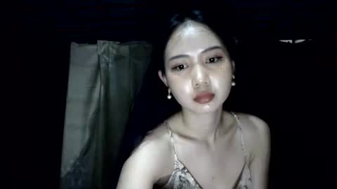 Snapshot of touch_by_touch chatting on 11-28-25, 05:10 touch_by_touch online show from 11-28-25, 05:10