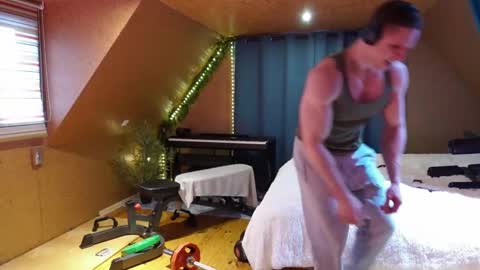 Paul online show from 02-11-25, 08:58