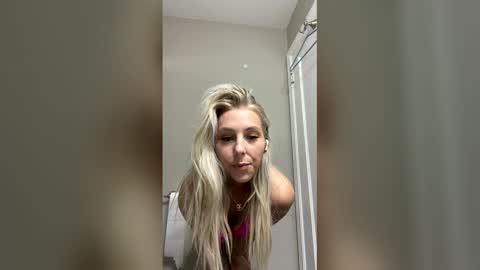 toxicccbarbie online show from 05-04-26, 07:37