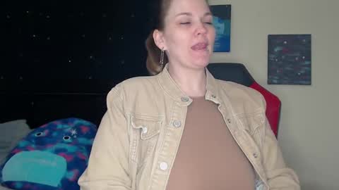 Lilly Miss Mistress Goddess Maam Queen Boss online show from 01-10-25, 08:18