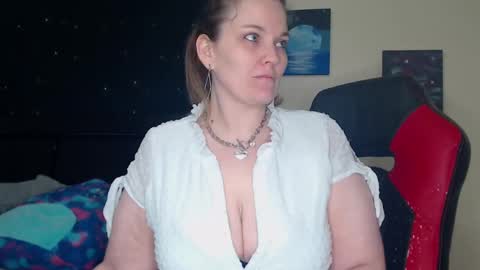 Lilly Miss Mistress Goddess Maam Queen Boss online show from 01-11-25, 07:49