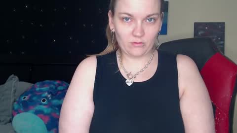 Lilly Miss Mistress Goddess Maam Queen Boss online show from 02-26-25, 08:04