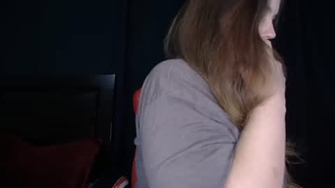 Snapshot of toxiclilly chatting on 06-29-26, 06:41 Lilly Miss Mistress Goddess Maam Queen Boss online show from 06-29-26, 06:41