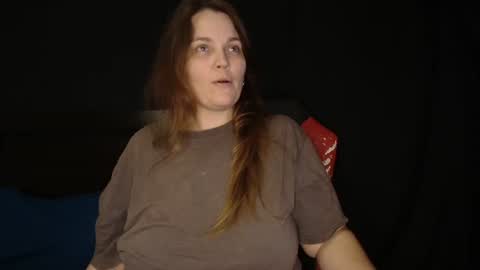 Snapshot of toxiclilly chatting on 07-09-26, 07:34 Lilly Miss Mistress Goddess Maam Queen Boss online show from 07-09-26, 07:34