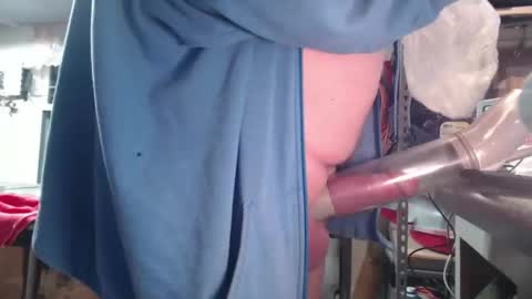 toydoc103 online show from 04-11-26, 10:08