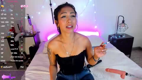 tracy online show from 10-25-25, 03:18