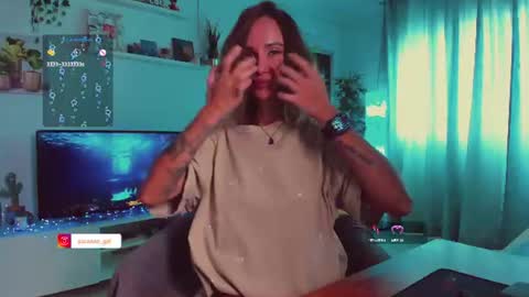 Hey my name is Kiri Kiri online show from 07-13-26, 03:04