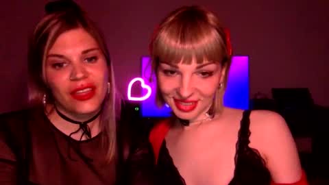 Snapshot of trans_cherries chatting on 03-18-26, 01:42 trans_cherries online show from 03-18-26, 01:42