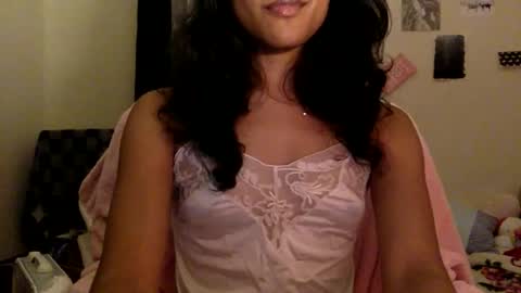 Snapshot of transamoure chatting on 11-24-25, 04:01 transamoure online show from 11-24-25, 04:01