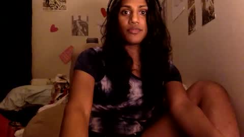 Snapshot of transamoure chatting on 01-13-26, 06:29 transamoure online show from 01-13-26, 06:29