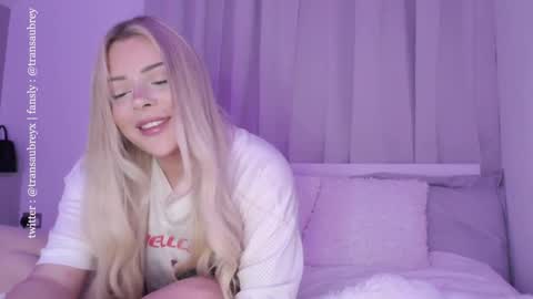 Snapshot of transaubrey chatting on 10-02-25, 07:43 aubrey 3 online show from 10-02-25, 07:43