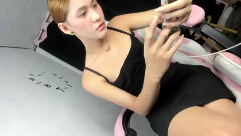 Rhiane online show from 02-12-25, 02:32