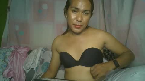 transhottie28 online show from 02-12-25, 01:27