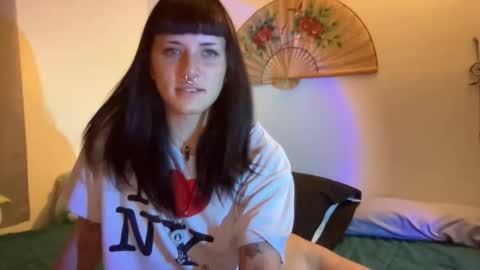 DD online show from 11-10-25, 03:49