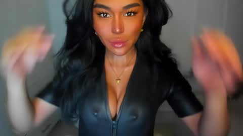 ALMIGHTY GODDESS VALENTINA online show from 01-06-25, 05:59