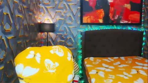 Snapshot of transplayfullolivia chatting on 01-13-25, 08:05 KYLIE BELLA  TS online show from 01-13-25, 08:05