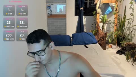 Snapshot of travis_bakerr chatting on 12-09-24, 12:34 travis bakerr online show from 12-09-24, 12:34