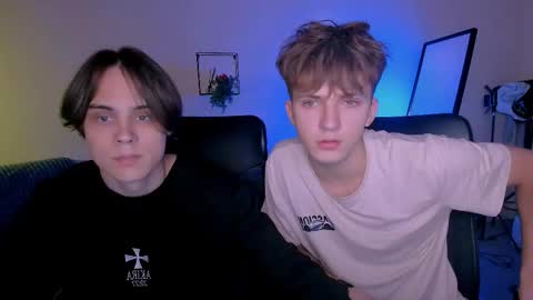 Travis online show from 09-23-25, 08:23