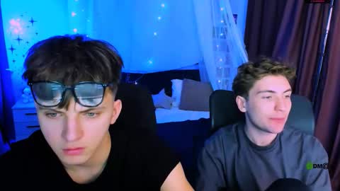 Travis online show from 12-13-25, 08:47