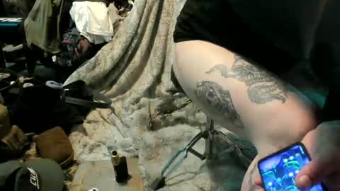 Travis online show from 06-19-26, 02:32