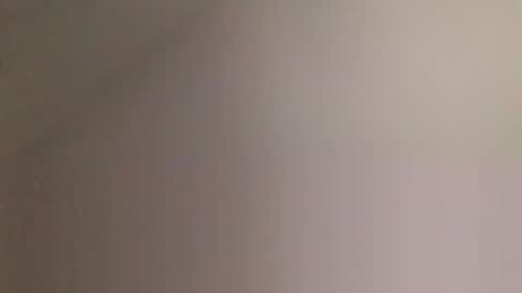 Snapshot of travt91 chatting on 10-19-25, 06:47 travt91 online show from 10-19-25, 06:47
