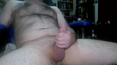 Snapshot of treasured_trash chatting on 12-05-25, 01:14 Dilly Dally online show from 12-05-25, 01:14