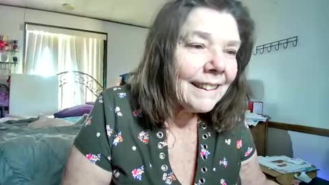 Snapshot of treasureofxtac chatting on 05-12-26, 12:30 treasureofxtac online show from 05-12-26, 12:30