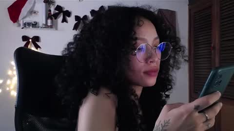 Emily online show from 12-10-24, 05:33