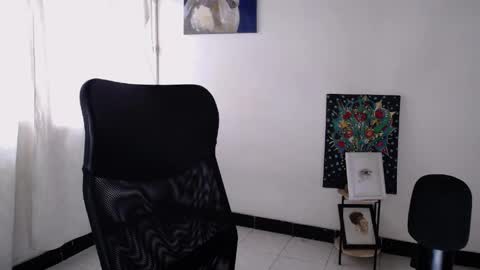 Emily online show from 04-08-26, 08:31