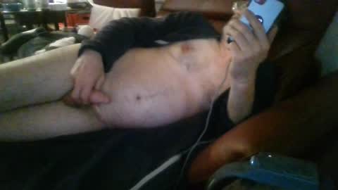 trebgeis1 online show from 04-23-26, 02:02