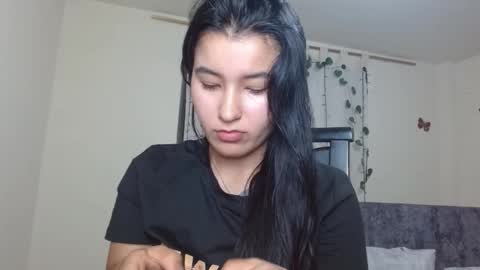 Snapshot of trebol_4 chatting on 01-15-26, 09:51 trebol_4 online show from 01-15-26, 09:51