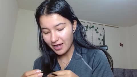 Snapshot of trebol_4 chatting on 02-28-26, 05:25 trebol_4 online show from 02-28-26, 05:25