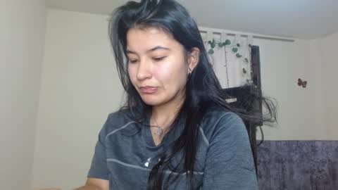 Snapshot of trebol_4 chatting on 06-15-26, 03:47 trebol_4 online show from 06-15-26, 03:47
