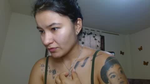 Snapshot of trebol_4 chatting on 06-18-26, 05:50 trebol_4 online show from 06-18-26, 05:50