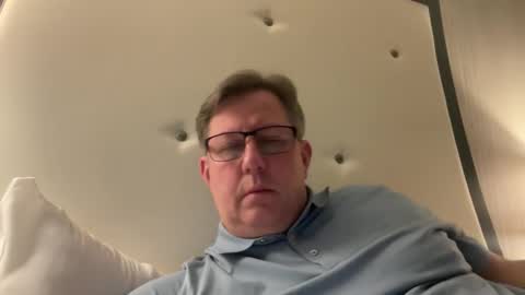 Snapshot of treborinthesky chatting on 05-05-26, 06:32 treborinthesky online show from 05-05-26, 06:32