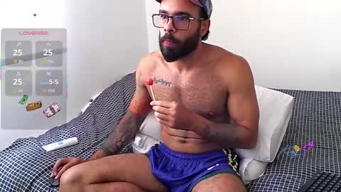 Hunter man online show from 03-31-26, 05:13