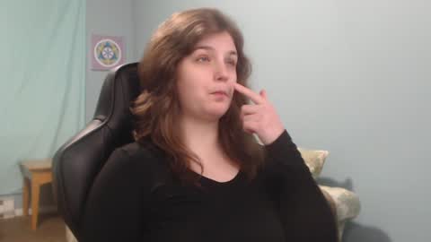 TreeJeanne online show from 01-26-25, 03:36