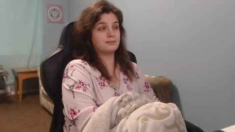 TreeJeanne online show from 03-07-25, 01:09