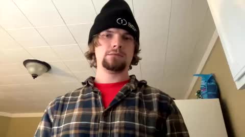 Snapshot of treeman817 chatting on 10-29-25, 02:30 treeman817 online show from 10-29-25, 02:30