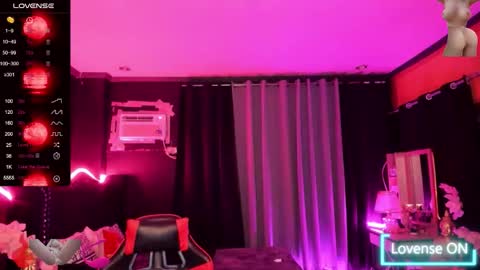 Jade online show from 09-14-25, 12:15