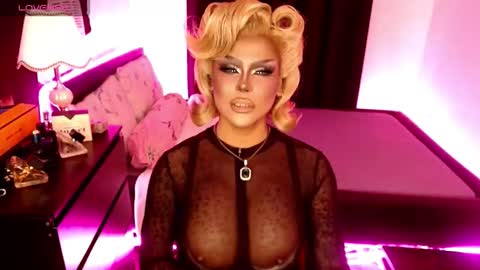 Jade online show from 10-27-25, 08:51