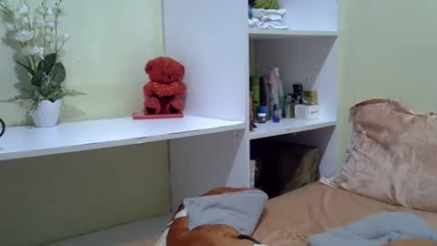 Snapshot of trendybooty chatting on 10-24-25, 08:33 tendybooty online show from 10-24-25, 08:33