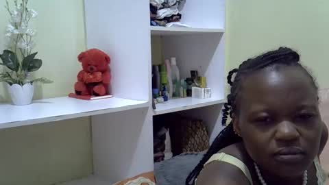 Snapshot of trendybooty chatting on 11-16-25, 01:33 tendybooty online show from 11-16-25, 01:33