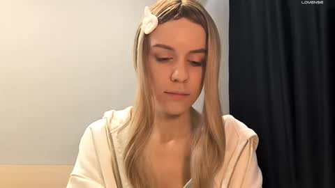 Alice online show from 10-15-25, 06:30