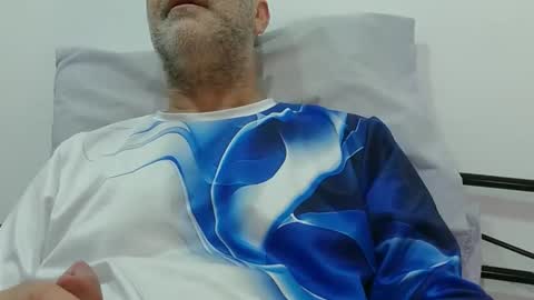 trevido4u online show from 11-02-25, 04:04